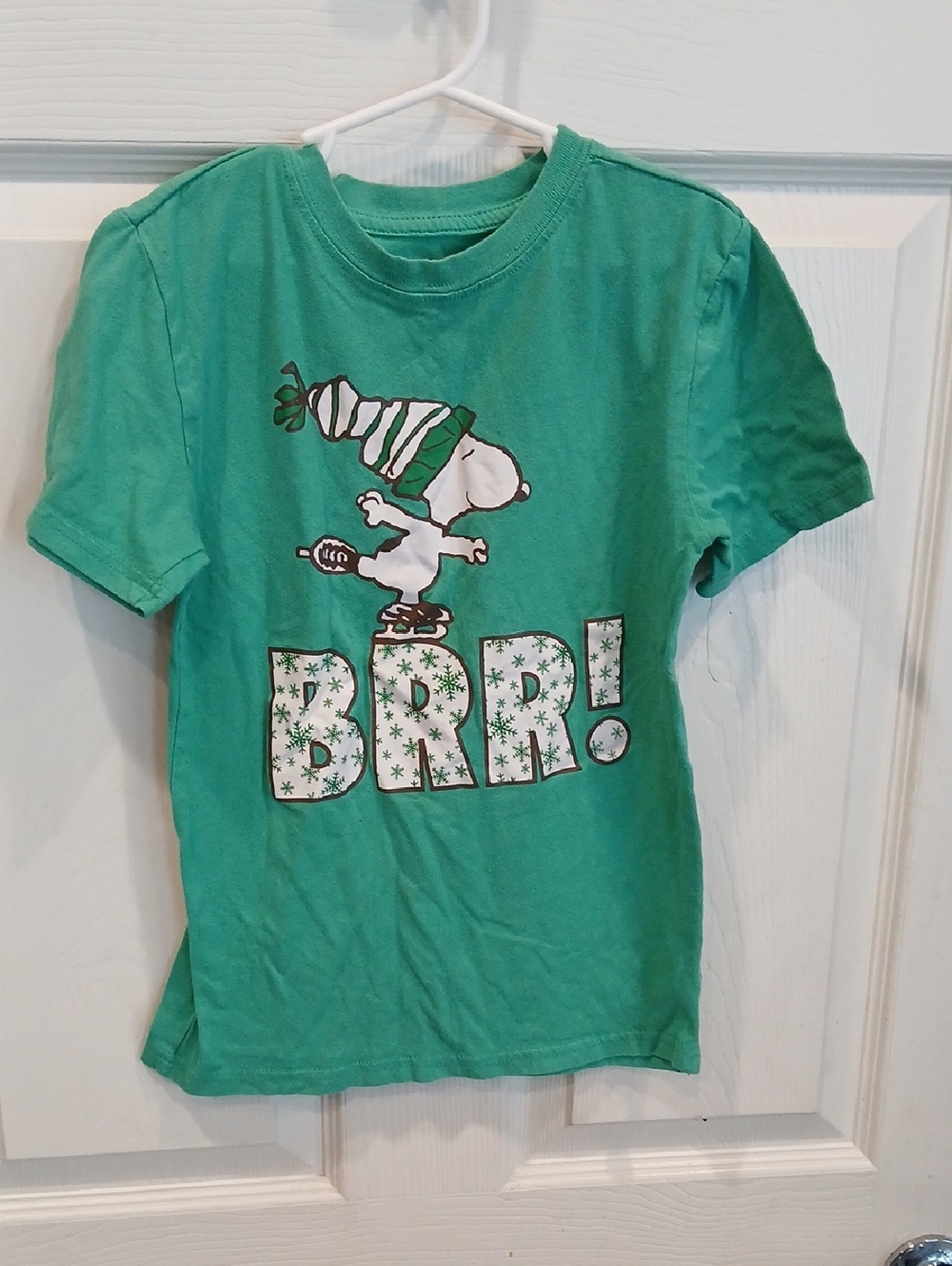 Peanuts Green Snoopy 'BRR!' Graphic Tee